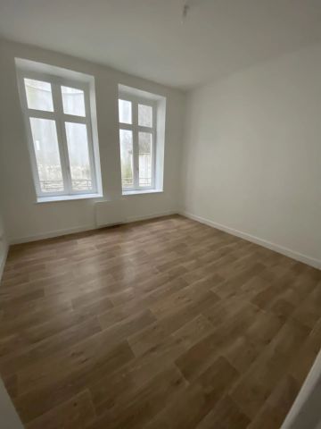 Location Appartement 3 pièces 62m² BOULOGNE SUR MER 62200 - Photo 3