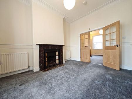 3 bedroom terraced house to rent - Photo 4