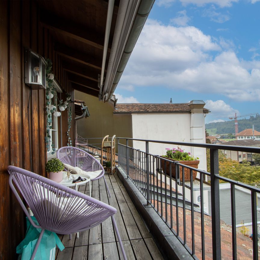 Vaste appartement-galerie dans le centre-ville d'Aarberg - Foto 1