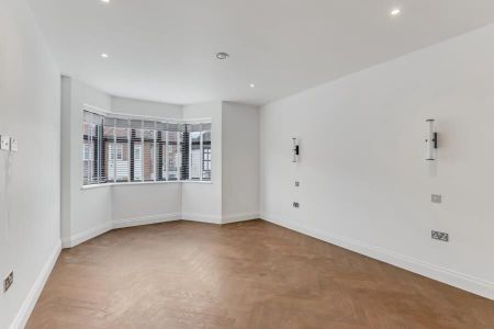 1 Bedroom Apartment To Let - Photo 5