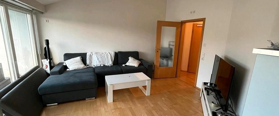 Untervermietung 2 Zi Wohnung Möbliert - Photo 1
