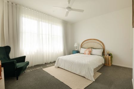 74 Coolum Parade, Newport. - Photo 4