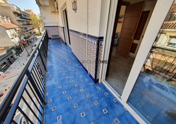 Ref 17200 – ** Seasonal Rental** **Available from OCTOBER 1st. until APRIL 30th 2027** In the heart of Los Boliches, Fuengirola