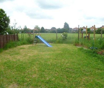 2 bedroom maisonette to rent - Photo 4