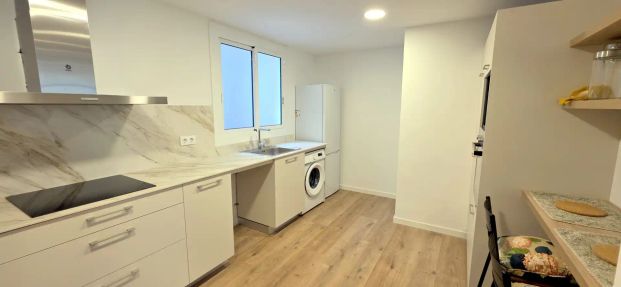 Piso de alquiler en Travessera de Dalt, 19, La Salut - Photo 1