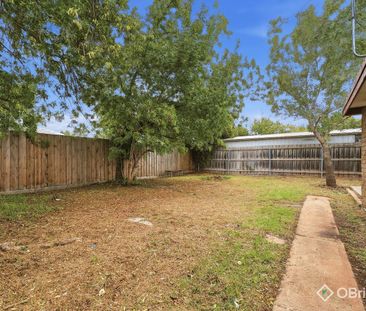 FIRST CLASS LOCATION, LIFESTYLE & LUXURY WITHIN WALKING DISTANCE TO... - Photo 5