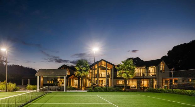 8,425sqm Cambridge Estate - Photo 1