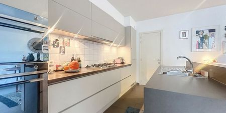 Duplex te huur in Antwerpen voor € 1.200 met 2 slaapkamers - Photo 5
