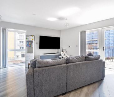 2 bedroom flat to rent - Photo 4