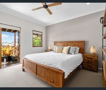 Spacious Family Home - Photo 3