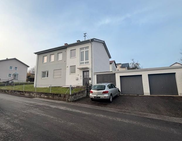 Helle Wohnung mit Balkon, Garage in Neumarkt-Sankt Veit - Foto 1