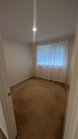 South Perth - Photo 3