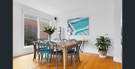 A Contemporary Sanctuary of Style & Sophistication - Photo 3