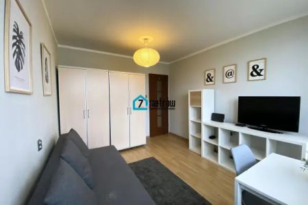 TRZY OSOBNE POKOJE, BALKON - ul. FAŁATA - Zdjęcie 3