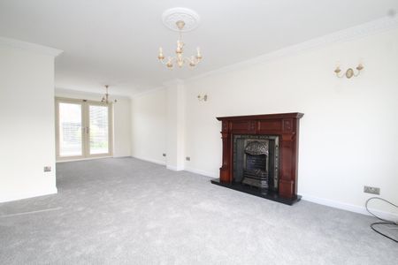 3 bedroom detached house to rent - Photo 3