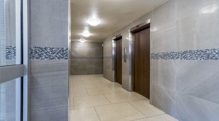 6161 Bathurst St - Photo 5