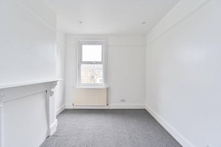 2 bedroom detached house to rent - Photo 2