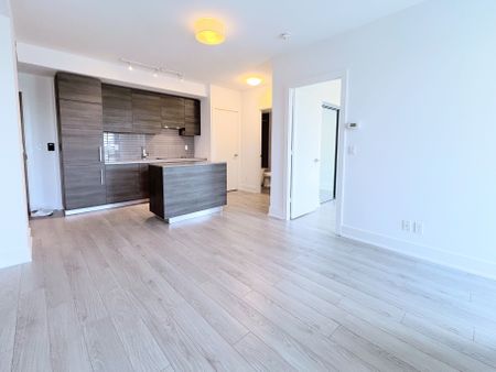 For Lease - 200 Bloor Street Unit# 1208, Toronto, Ontario - Photo 3