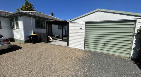 Fantastic Family home - Photo 4