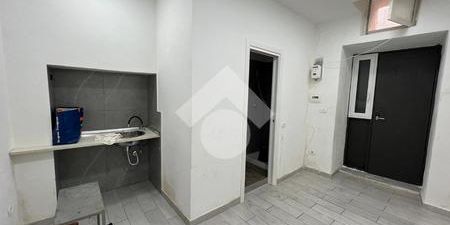 Monolocale in affitto - Photo 3