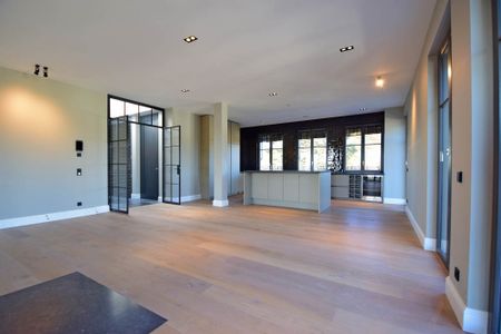 Zur Miete: 1. Rheinlinie - High-End-Penthouse mit Panoramablick auf Rhein und Siebengebirge, Sauna und Whirlpool - Foto 2