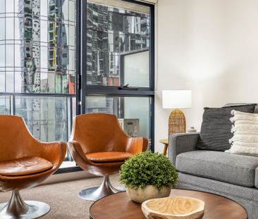 Fully Furnished - Spacious 2 Bedroom with a Car park! - Photo 1