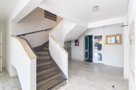 Apartamento com 1 quarto e 48m² para alugar em Azenha, Porto Alegre. - Foto 2