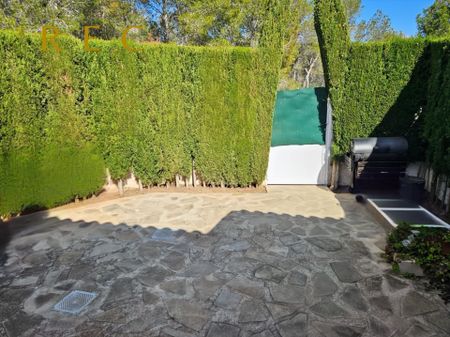 Bungalow in La Nucía, for rent - Photo 5