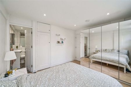 A ground floor one bed flat. - Photo 3