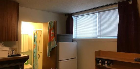 Chambre à louer pour étudiant-e seulement - Photo 2