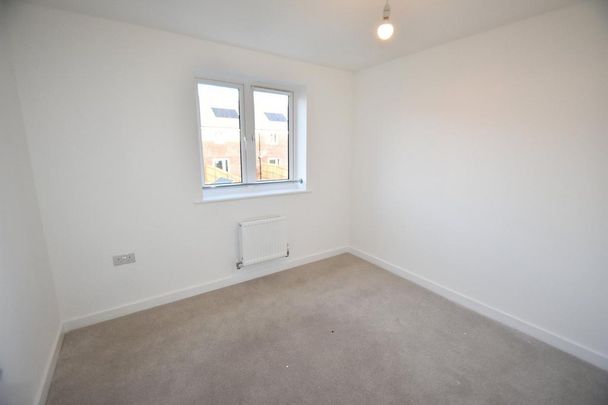 2 bedroom semi-detached house to rent - Photo 1