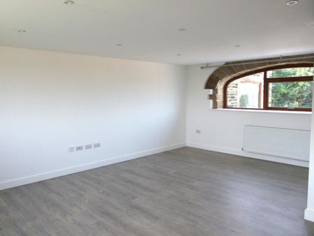 5 bedroom barn conversion to rent - Photo 2