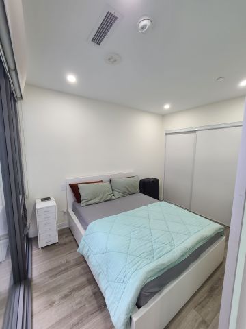 For Lease - 50 Charles Street Unit# 1107, Toronto, Ontario - Photo 2