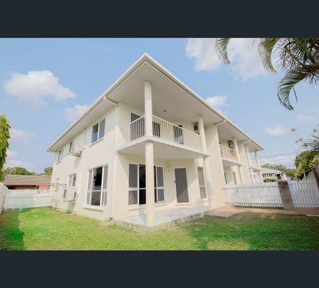 17/115 Mooney Street, Gulliver, Qld 4812 - Photo 1
