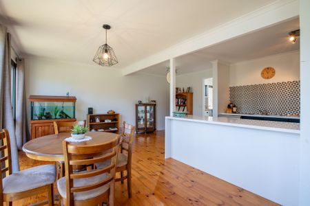 Peaceful Parkside Living in Thurgoona - Photo 3