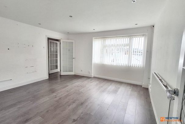 3 bedroom link detached house to rent - Photo 1