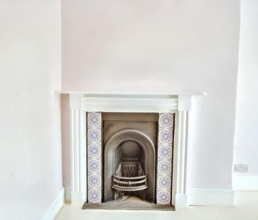 2 bedroom cottage to rent - Photo 2