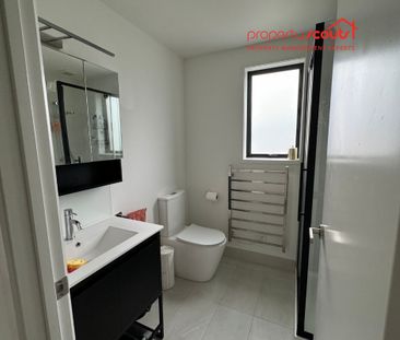 2 Bedroom in the heart of Manukau - Photo 2