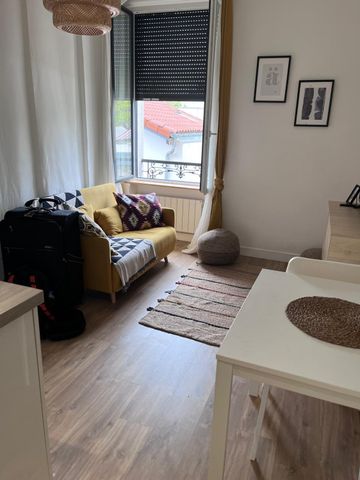 Magnifique Studio de 24m2 refait à neuf et meublé - Villeurbanne - Photo 3