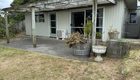 Otaki Beach Studio - Photo 2