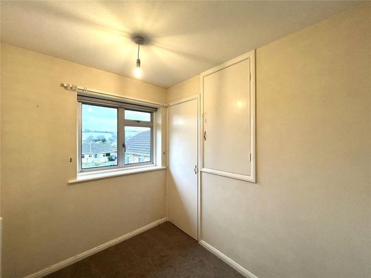3 bedroom end of terrace house to rent - Photo 1