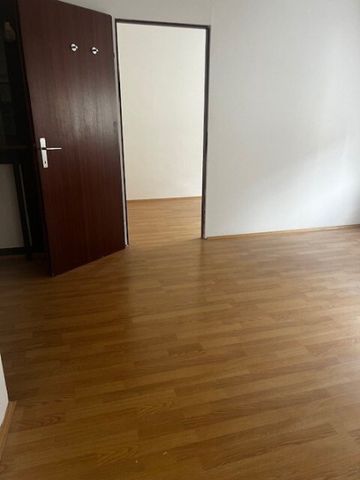 HIT! GÜNSTIG,FREUNDLICH, BEQUEME 2 ZIMMER WOHNUNG IM ZENTRUM ! - Foto 3