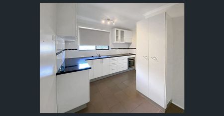 Renovated Unit in the Heart of Tannum Sands! - Photo 3