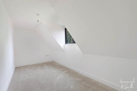 3 bedroom semi-detached house to rent - Photo 5