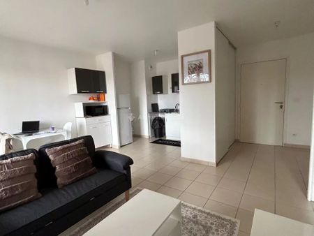 Location Appartement 2 pièces 41 m2 à Villeurbanne - Photo 4