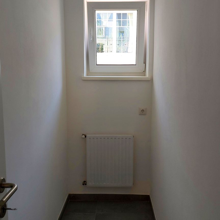 Neuwertige - Mietwohnung mit 75 m² im EG - Balkon u. Garten in Wieselburg - Photo 1