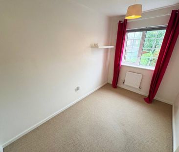 2 bedroom terraced house to rent - Photo 4