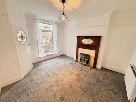 3 bedroom terraced house to rent - Photo 2