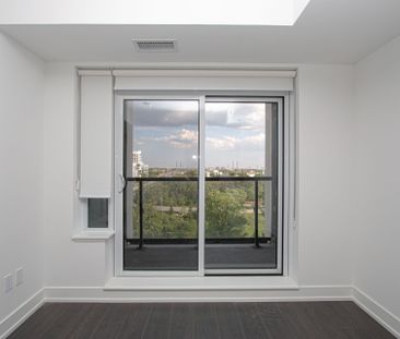 For Lease - 8 Cedarland Drive Unit# 917, Markham, Ontario - Photo 3
