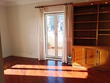 Apartamento T4 em Lisboa - Photo 2